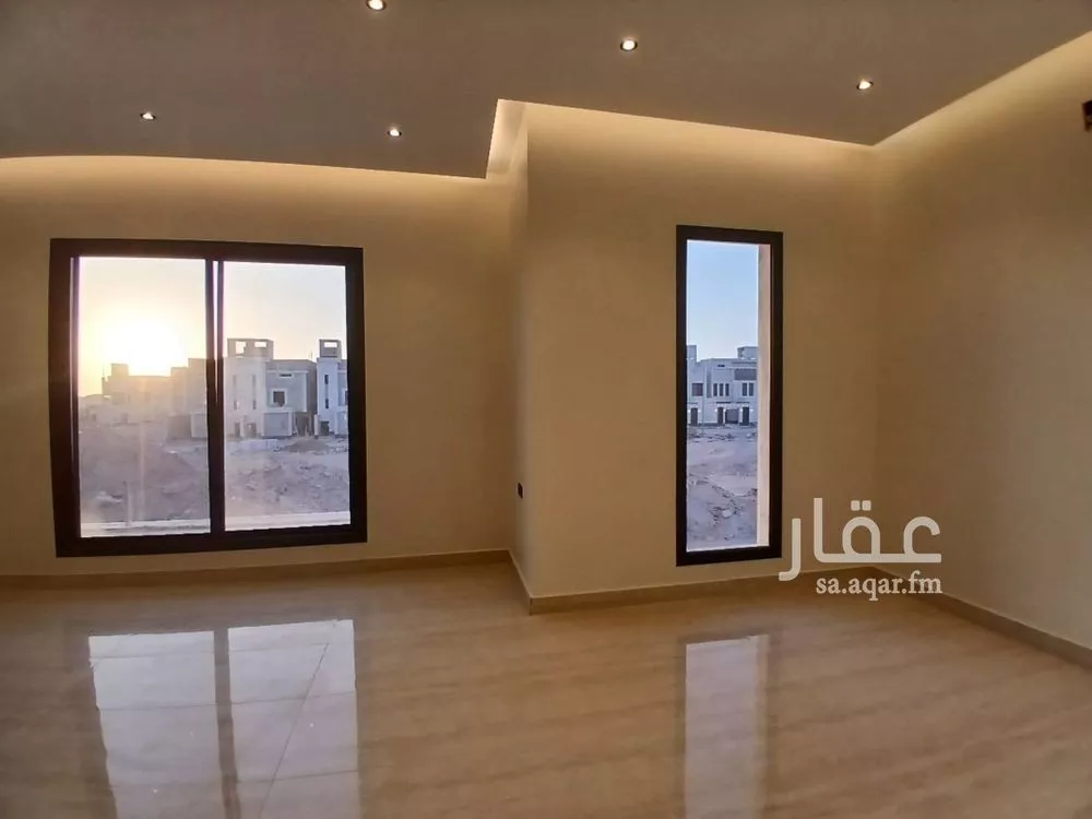 فيلا 7 غرف في الجنادرية 4
