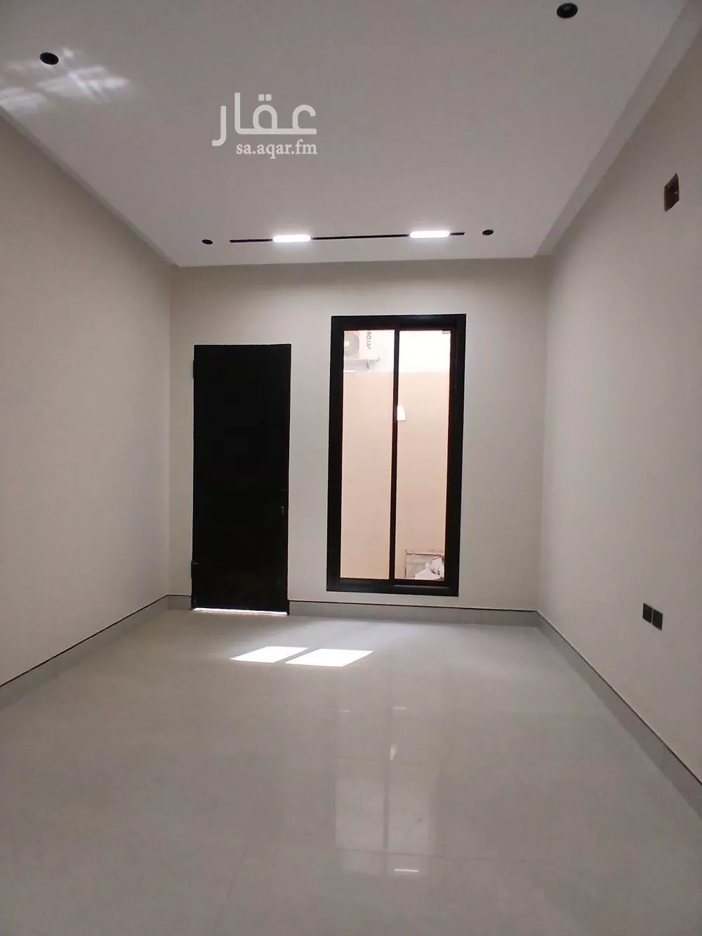4 bedroom floor in Al Rimal 5