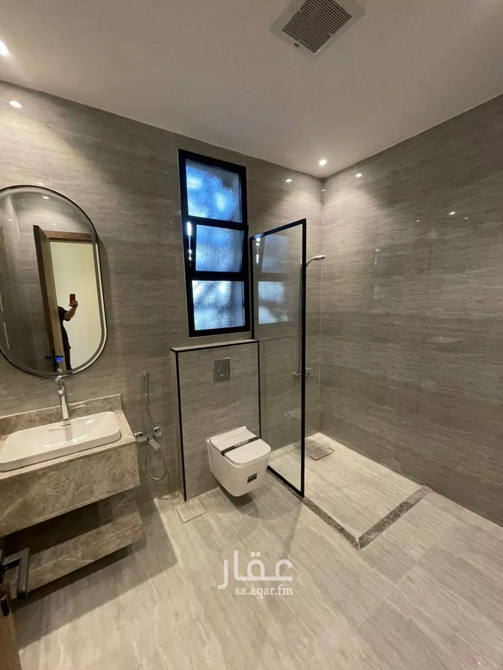 5 bedroom villa in Al Aridh 3