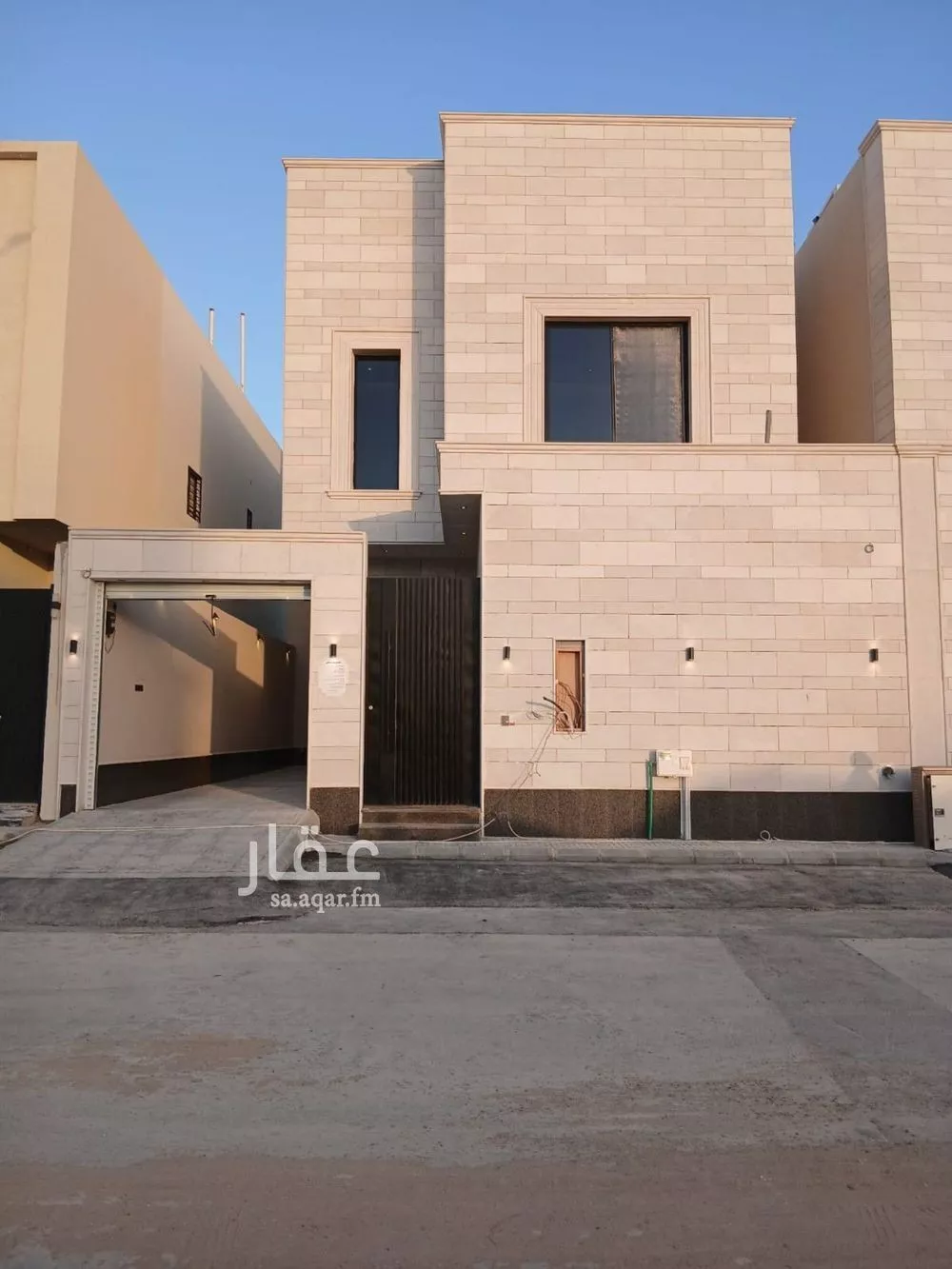 فيلا 7 غرف في الجنادرية 1