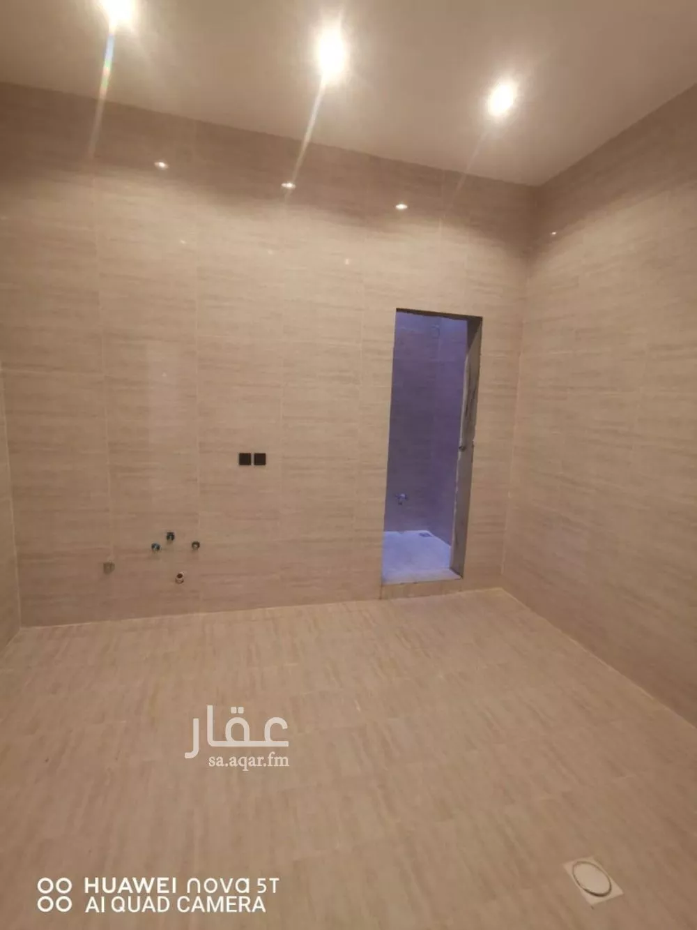 فيلا 5 غرف في الشرق 5