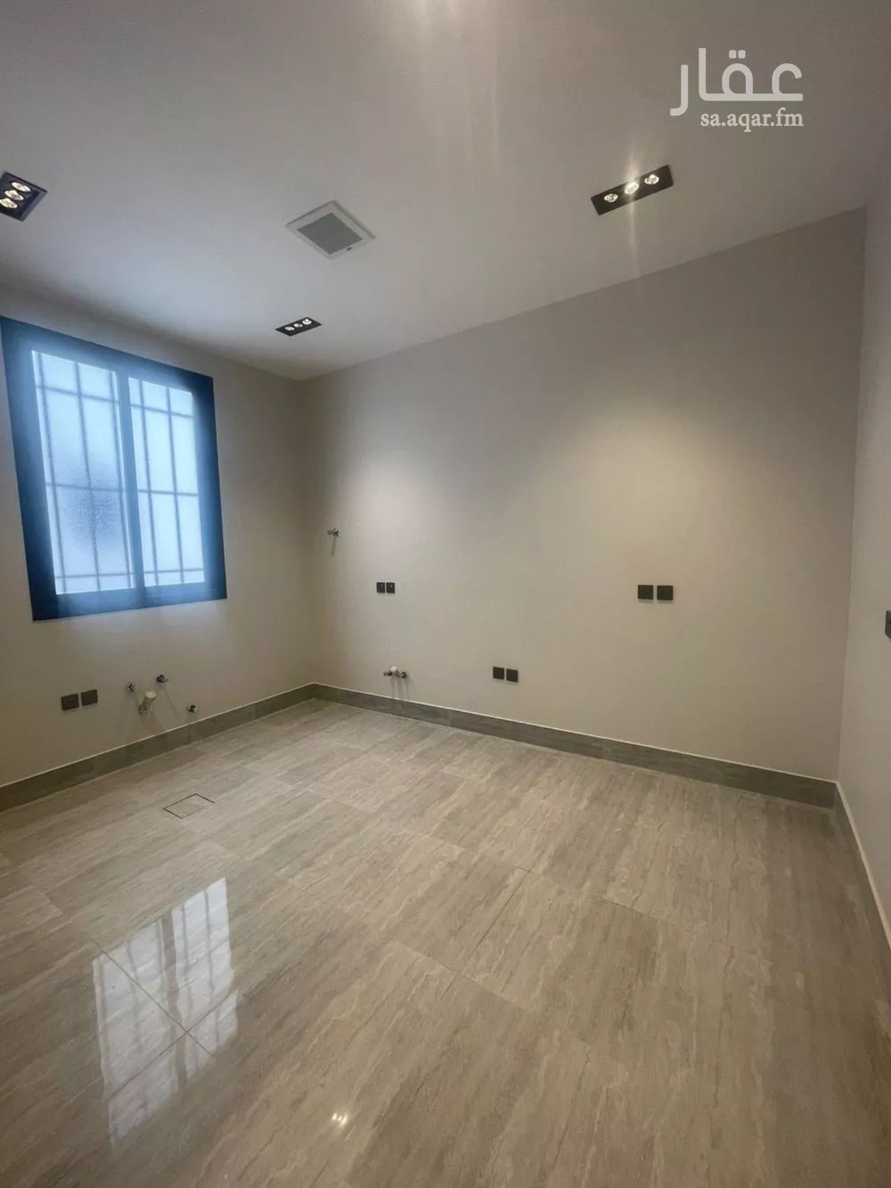 دور 4 غرف في الرمال 4