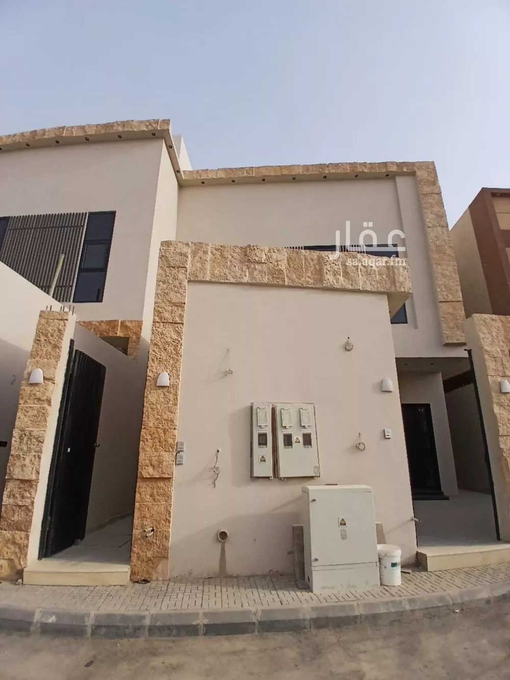 5 bedroom floor in Ash Sharq 1