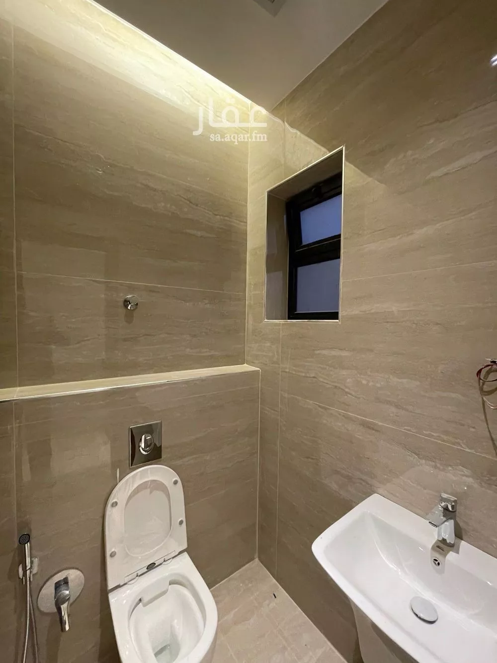 5 bedroom villa in Al Malqa, Riyadh 14