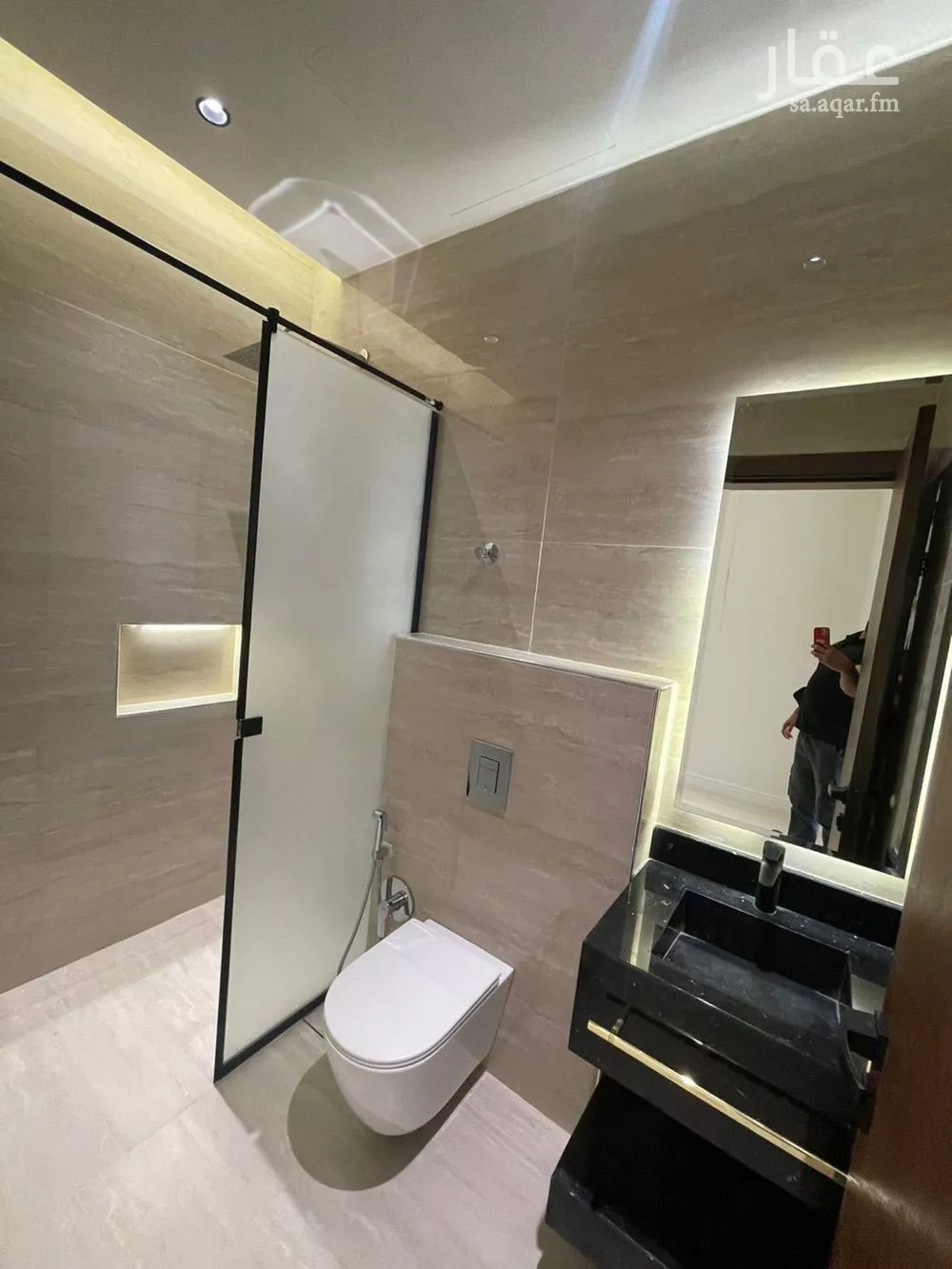 دور 4 غرف في النرجس 4