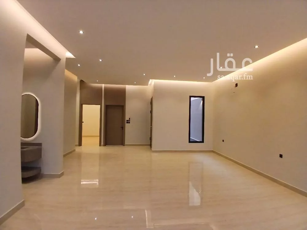 فيلا 7 غرف في الجنادرية 5
