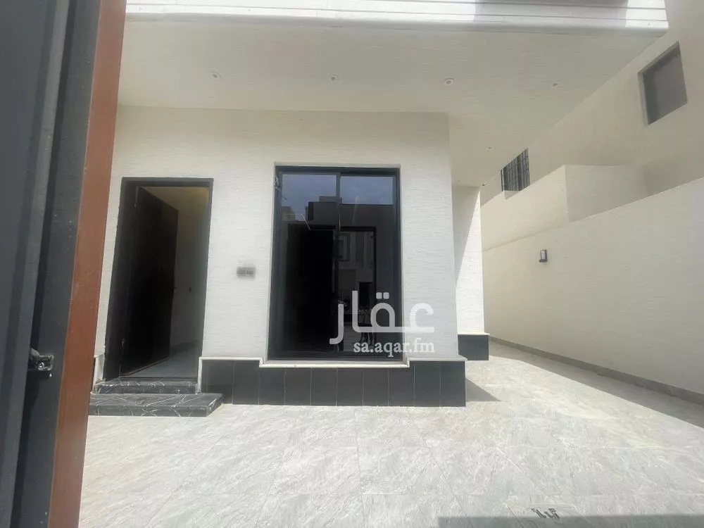 4 bedroom floor in Al Rimal 4