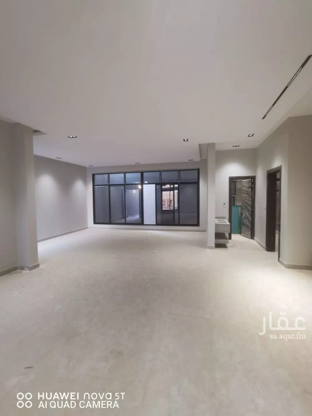 فيلا 5 غرف في الرمال 2