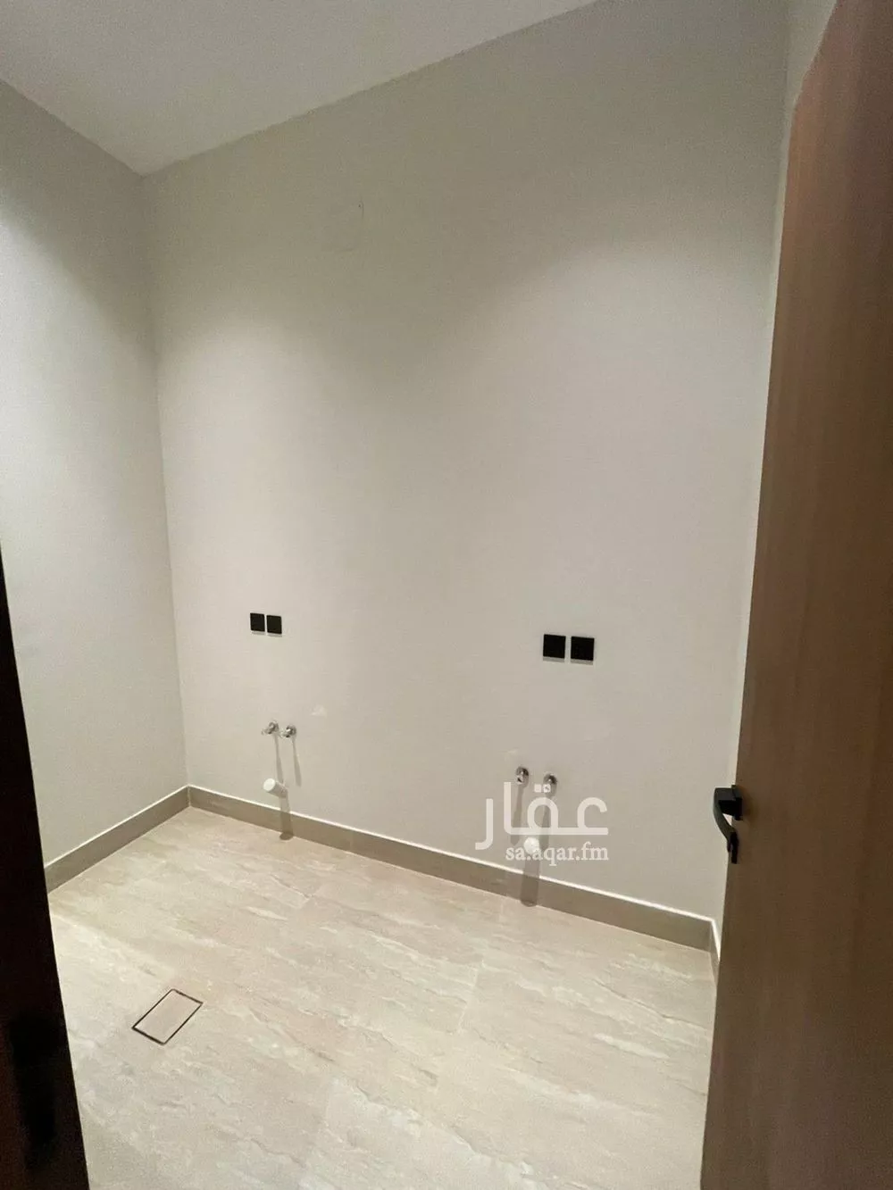 دور 4 غرف في النرجس 5