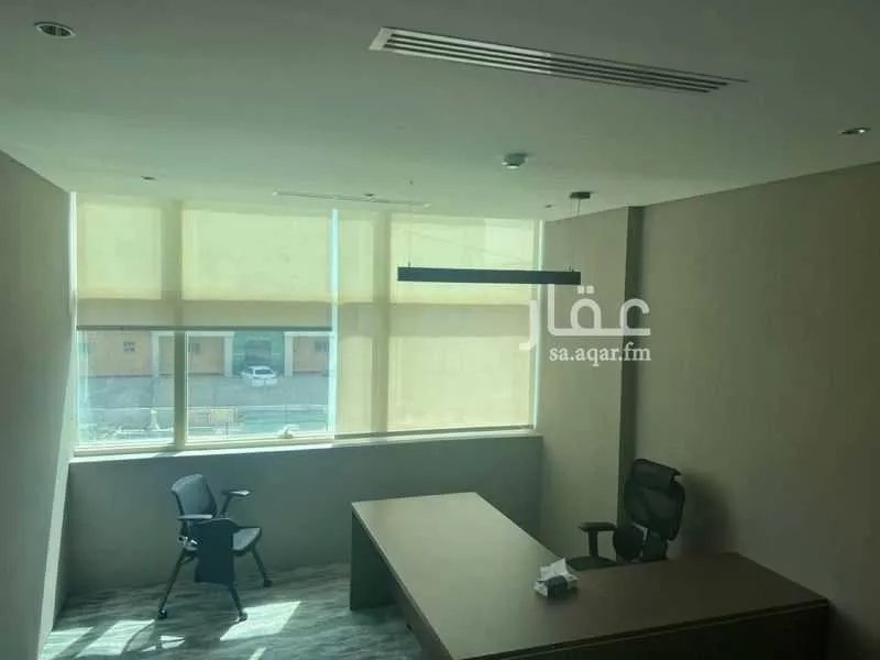 مكتب 990 م² في الغدير 4