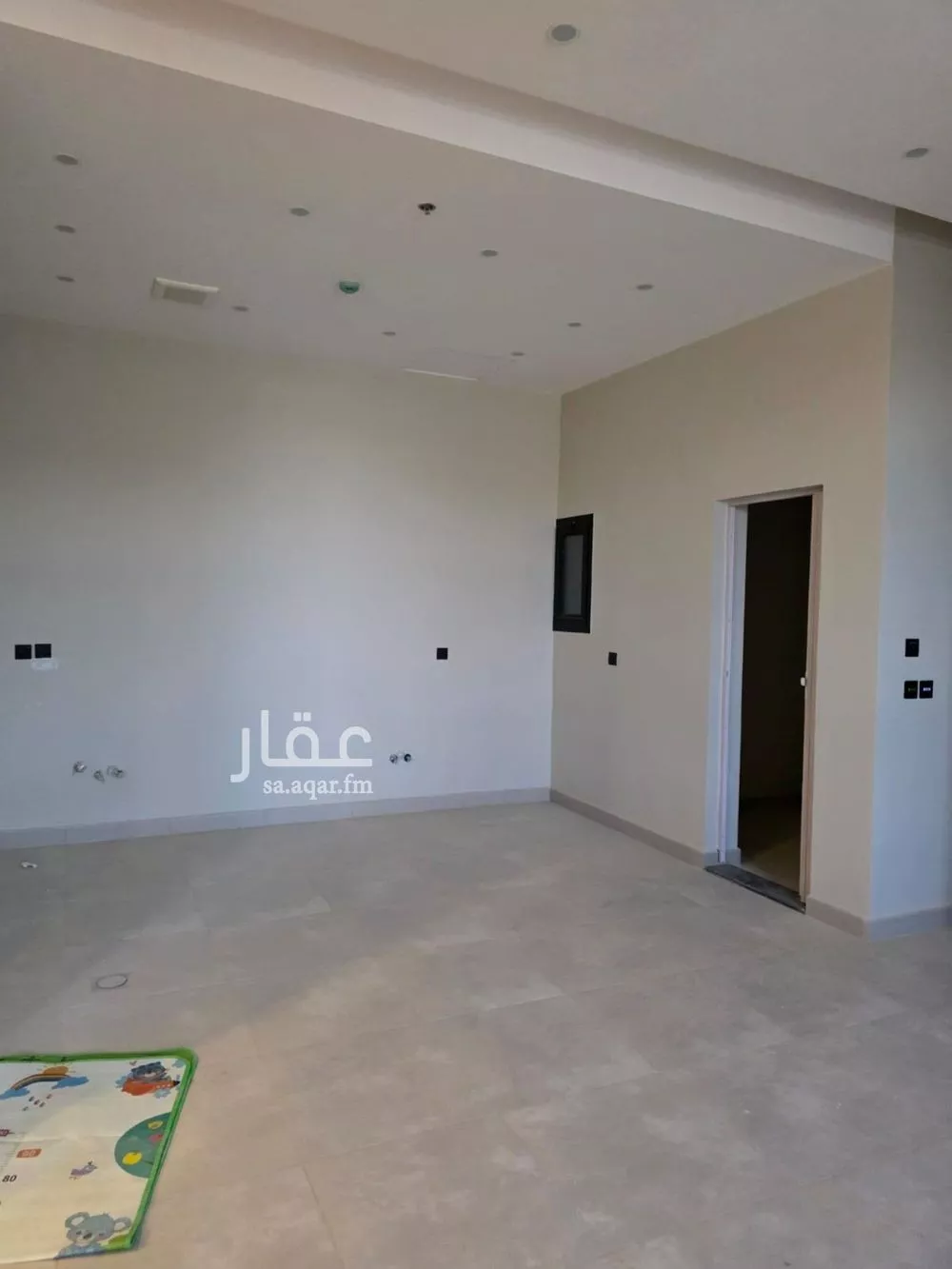 3 bedroom floor in Al Aridh 4