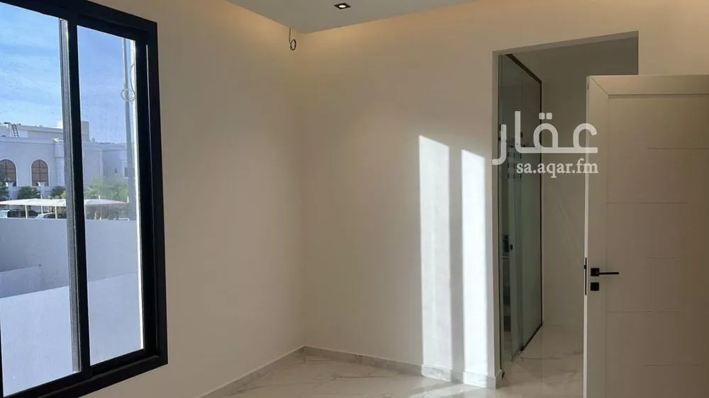 فيلا 4 غرف في النرجس 4