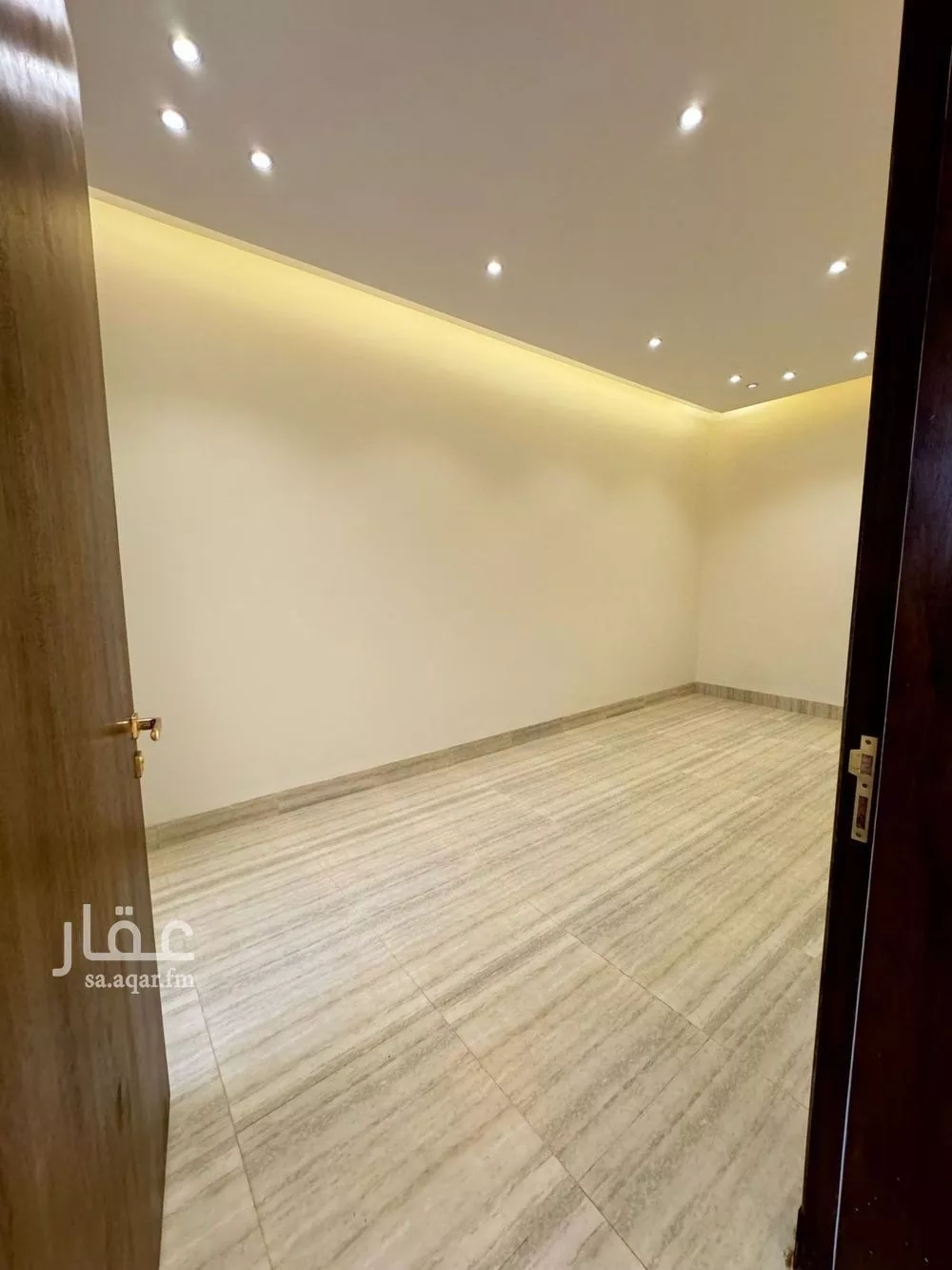 فيلا 5 غرف في الرمال 1