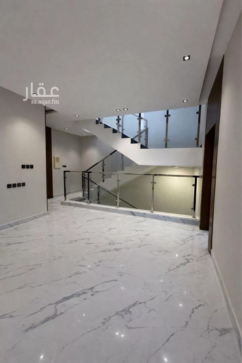 فيلا 5 غرف في الجنادرية 5