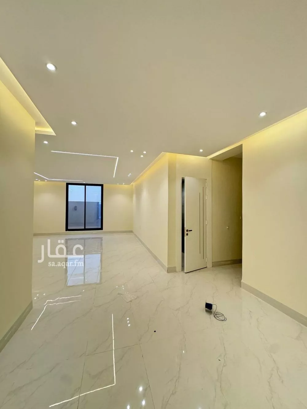 شقة 3 غرف في الرمال 5