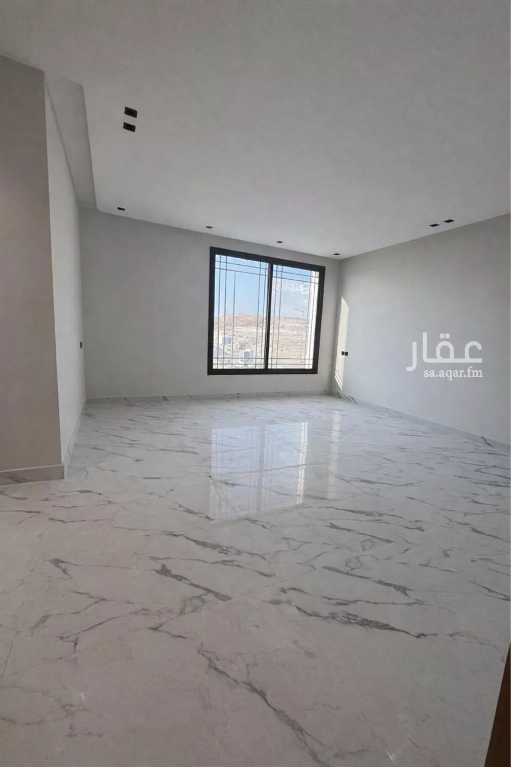 فيلا 5 غرف في الجنادرية 2