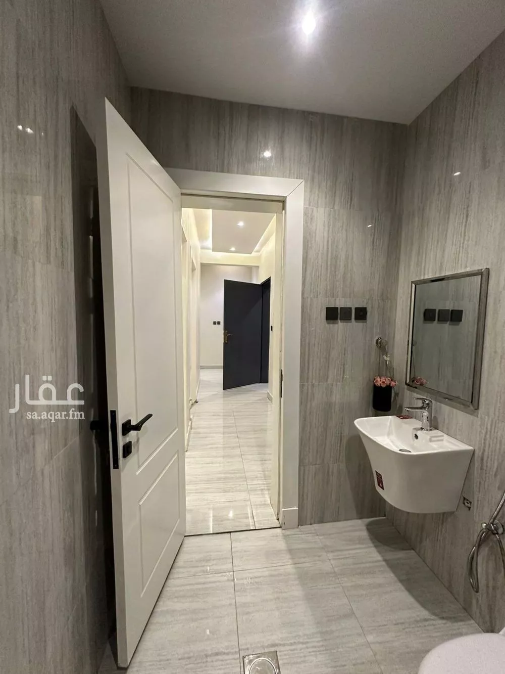 شقة 3 غرف في القادسية 5