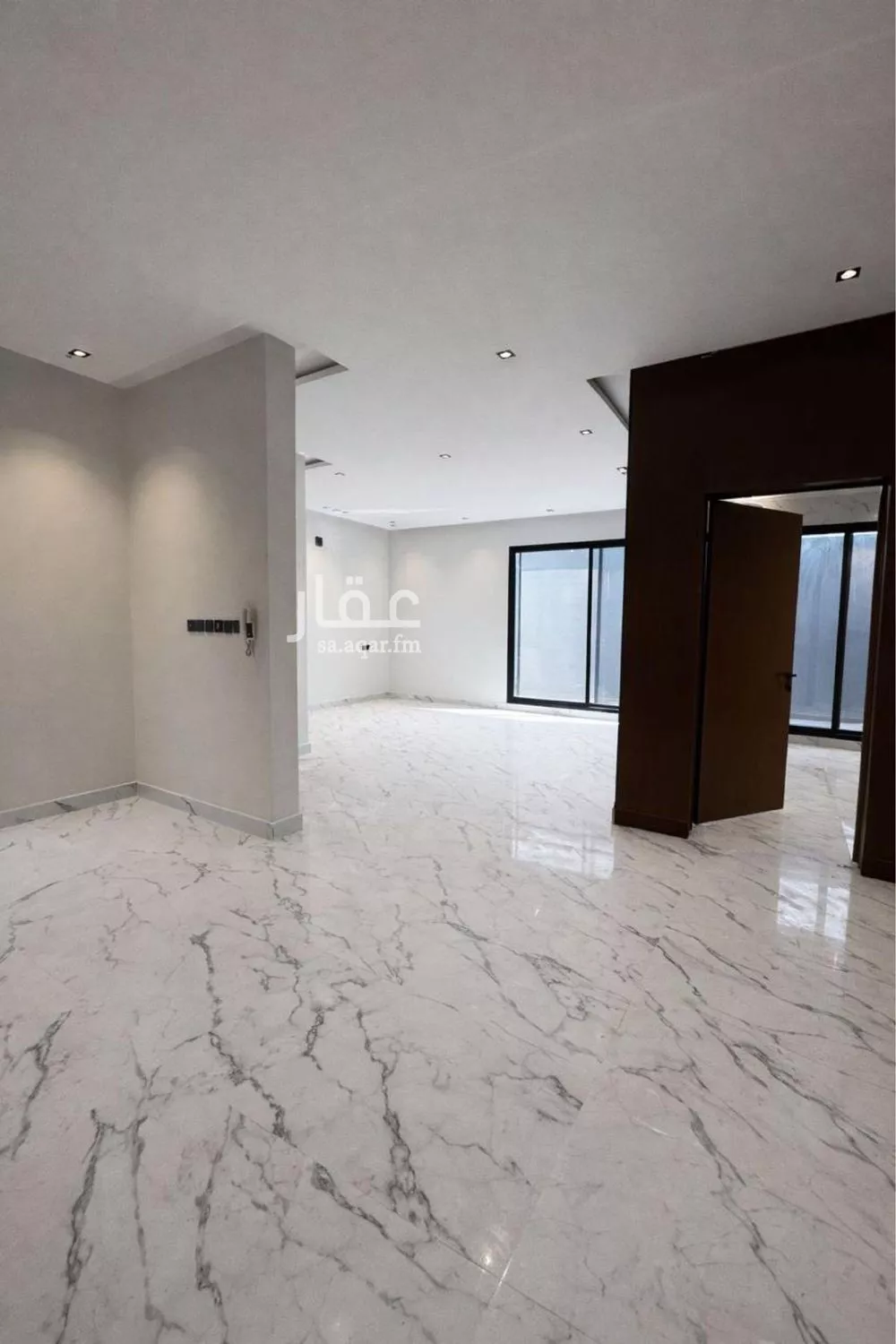 فيلا 5 غرف في الجنادرية 4