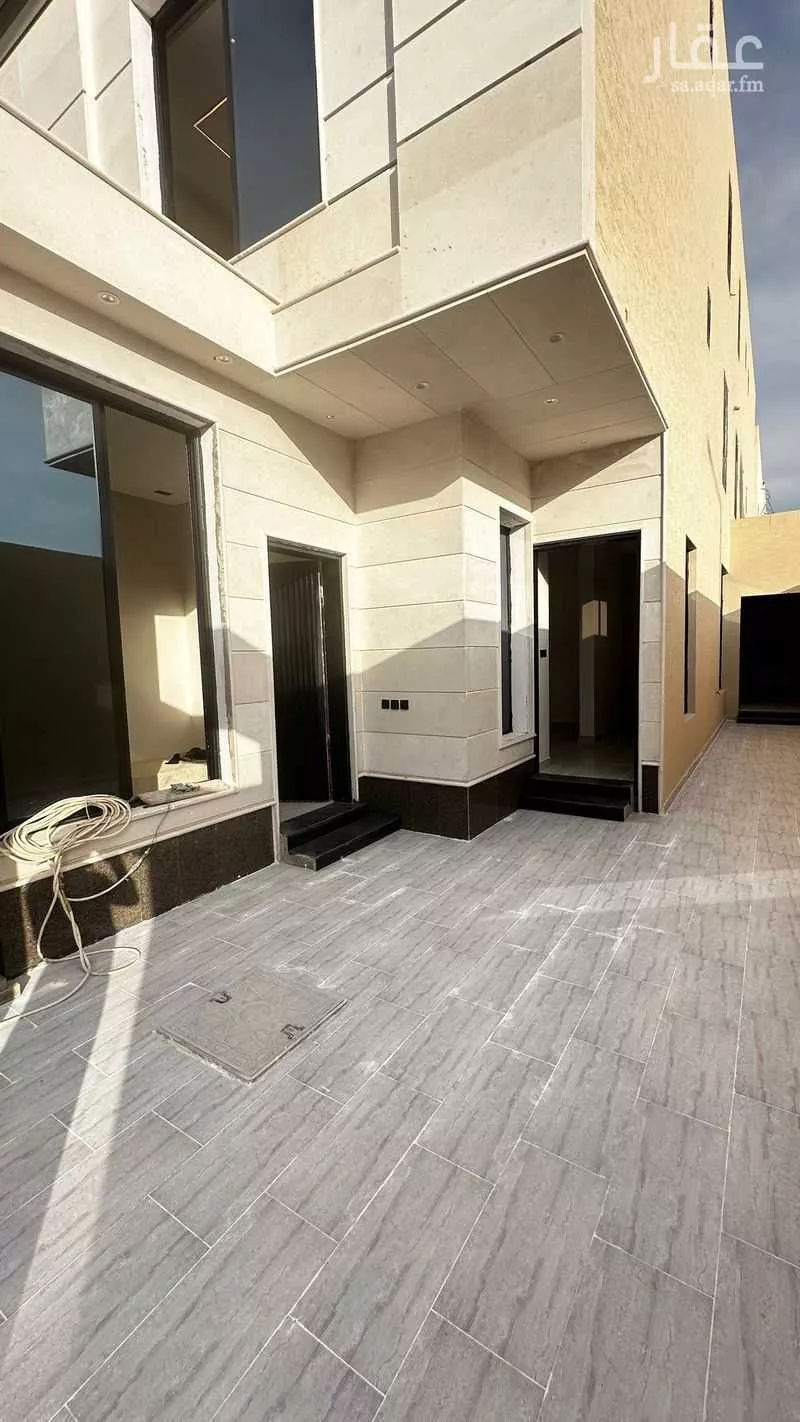 دور 4 غرف في السعادة 2