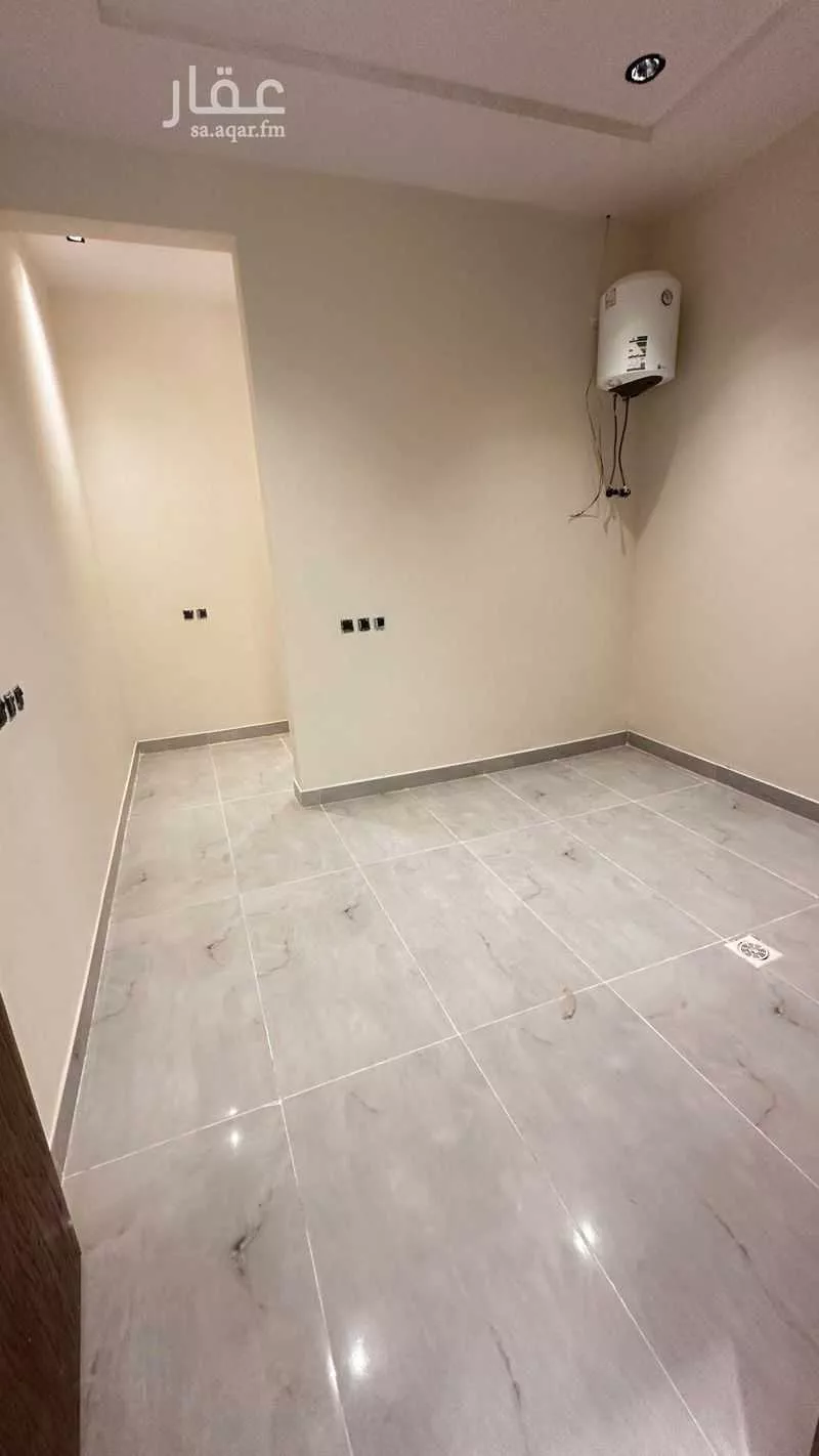 دور 4 غرف في السعادة 4