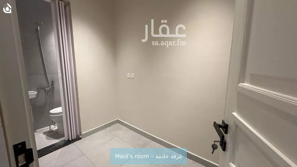 شقة 3 غرف في الملقا 4