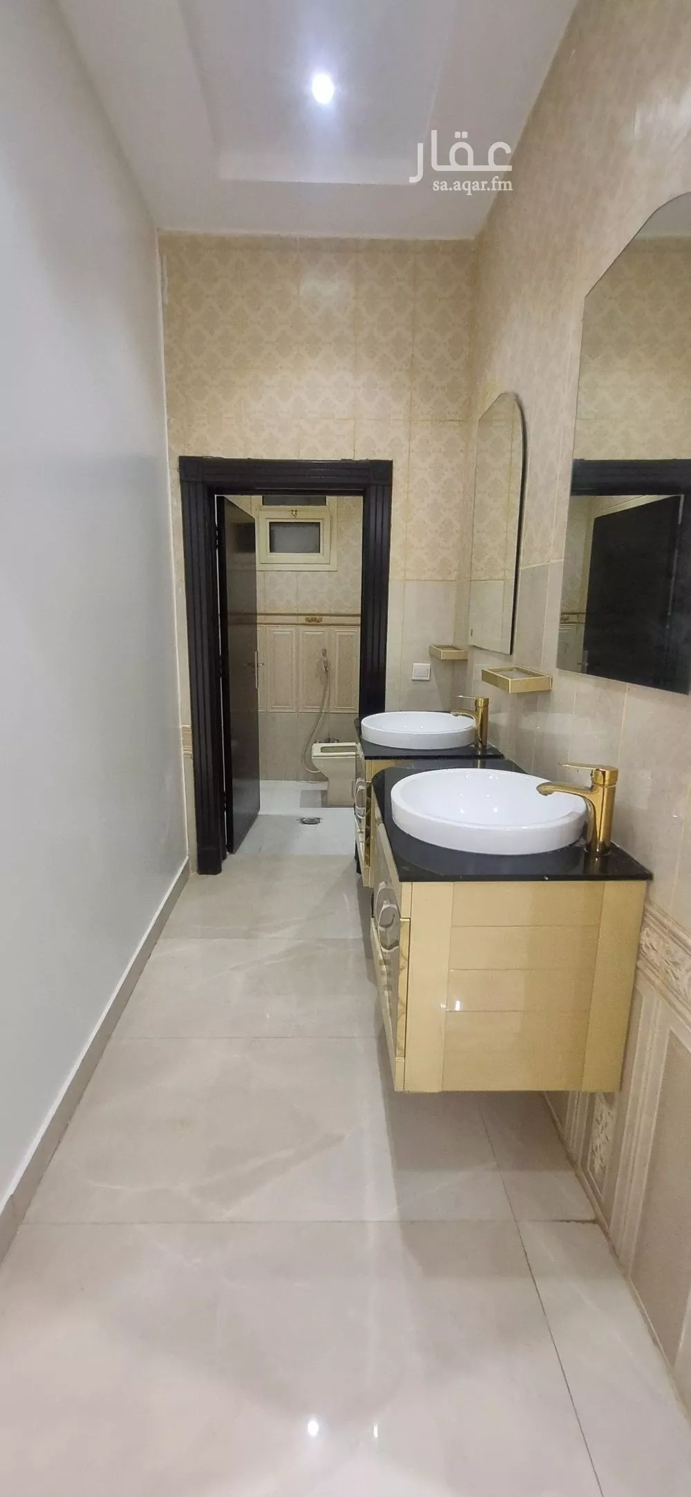5 bedroom villa in Al Yasmin 2