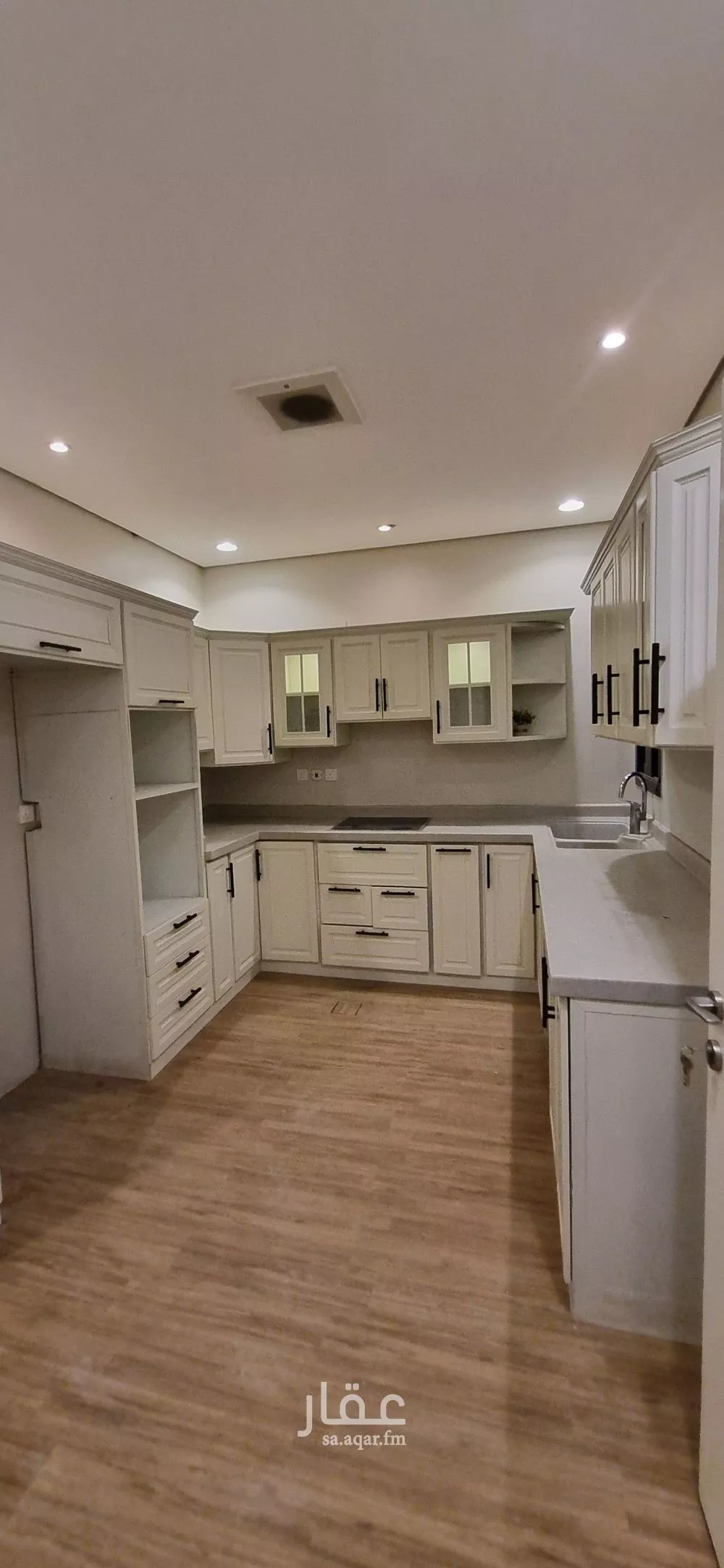 دور 3 غرف في الملقا 3