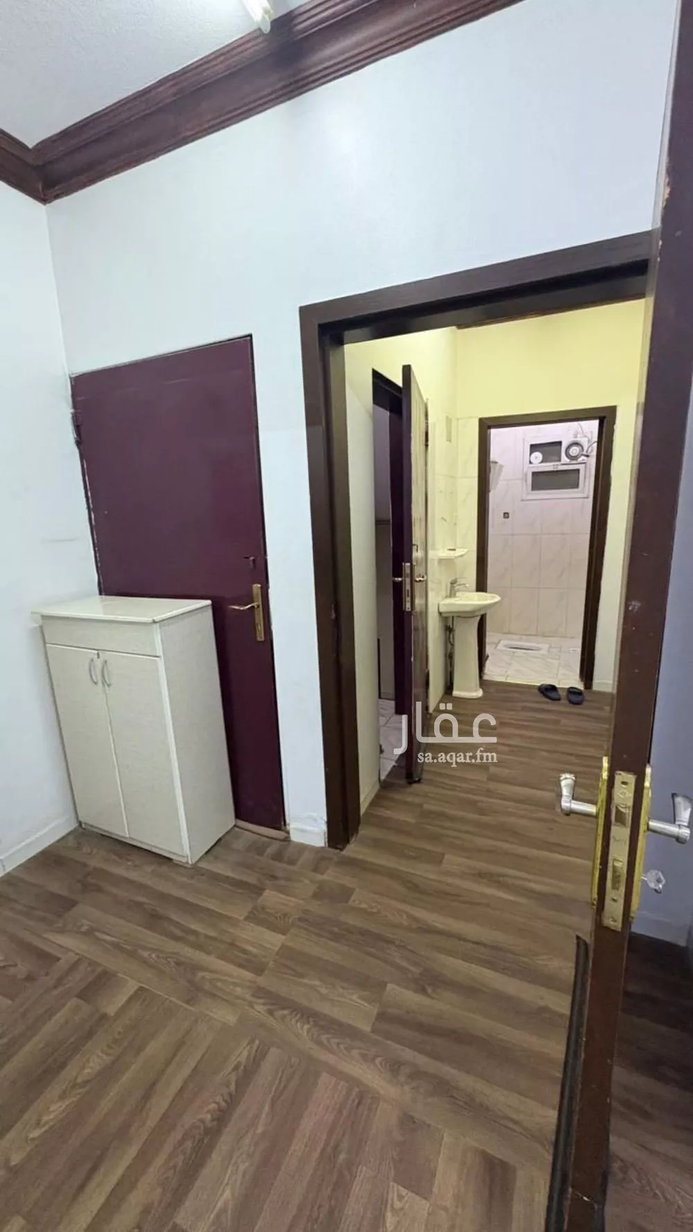 3 bedroom floor in Al Janadriyah 5