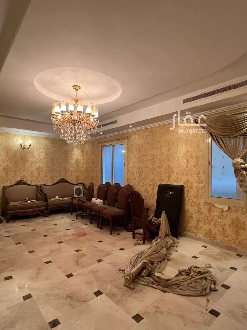 شقة 5 غرف في الحمراء 1