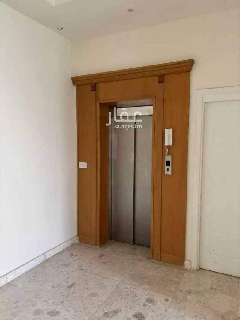 4 bedroom villa in Al Khalidiyyah, Jeddah 5