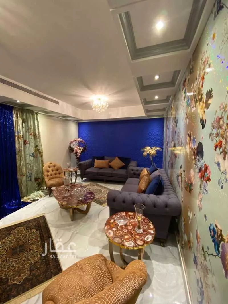 فيلا 6 غرف في البساتين 5