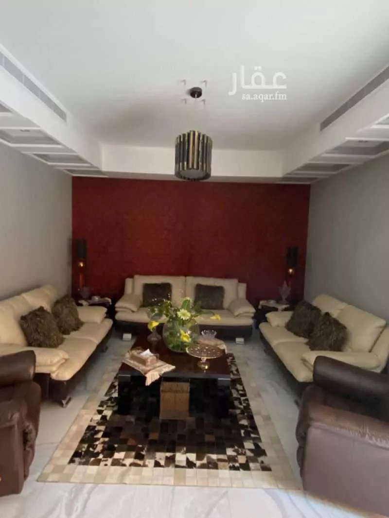 فيلا 6 غرف في البساتين 4