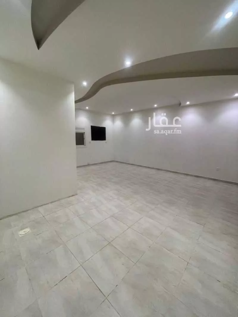 فيلا 6 غرف في الياقوت 2