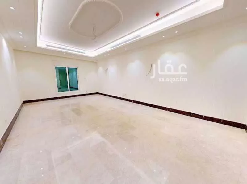 فيلا 5 غرف في المرجان 3