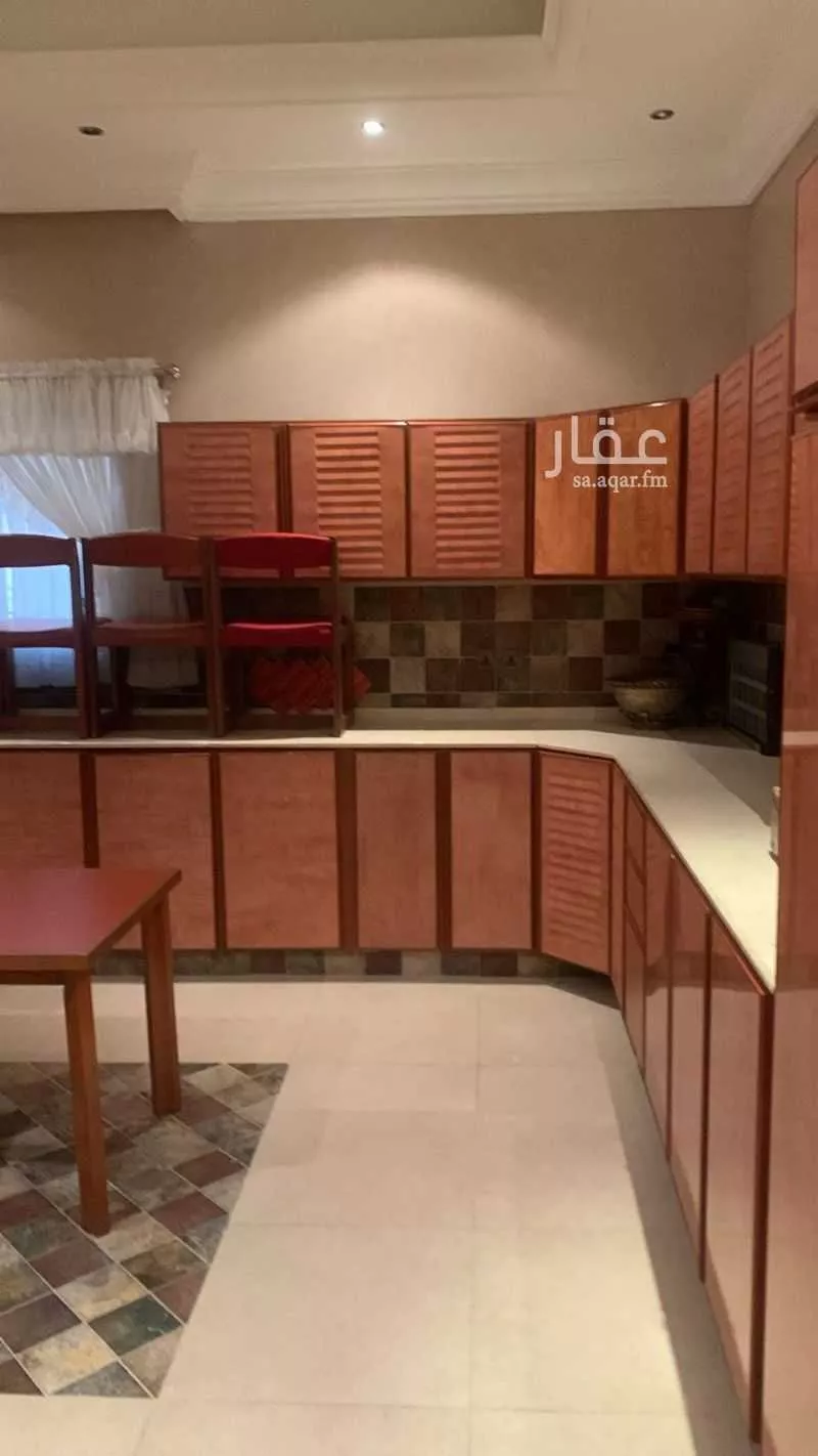 فيلا 7 غرف في النهضة 4