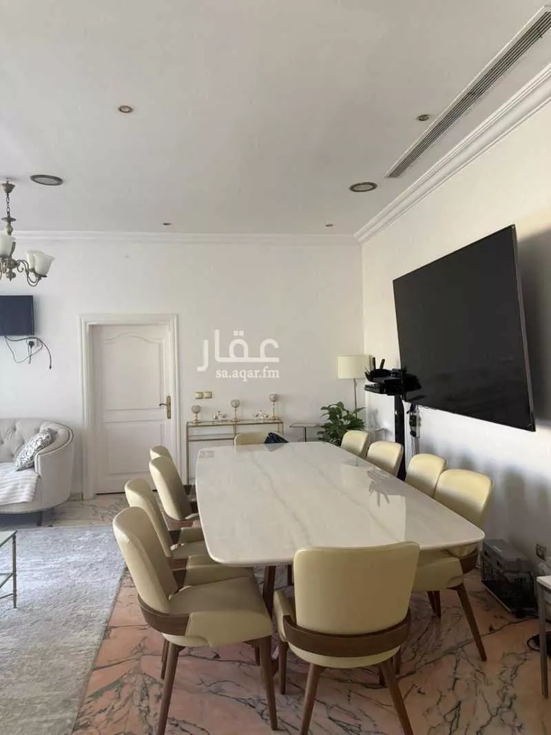 شقة 6 غرف في النهضة 4