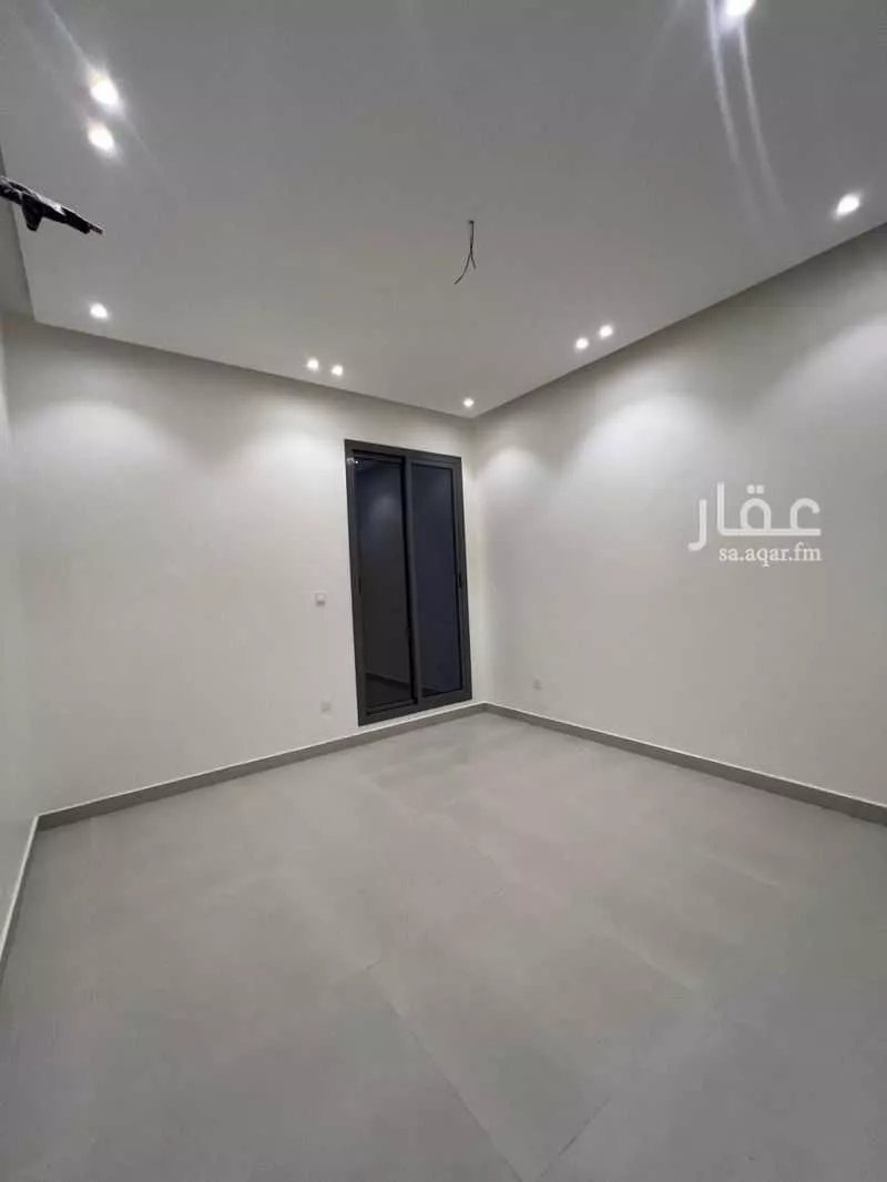 فيلا 4 غرف في الصوارى 5