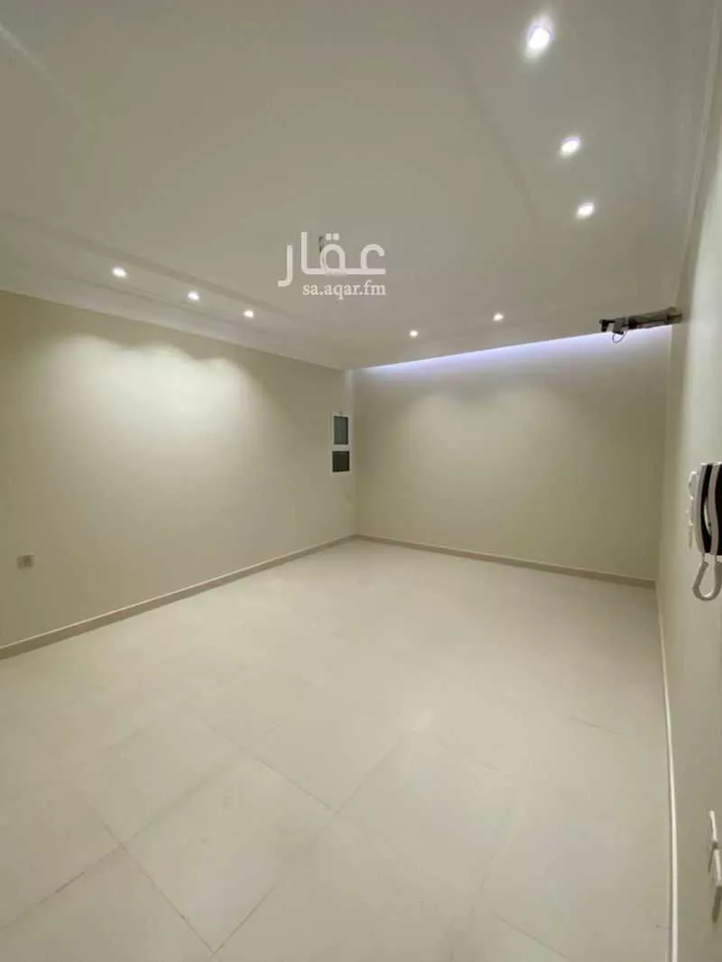 شقة 5 غرف في النزهة 5