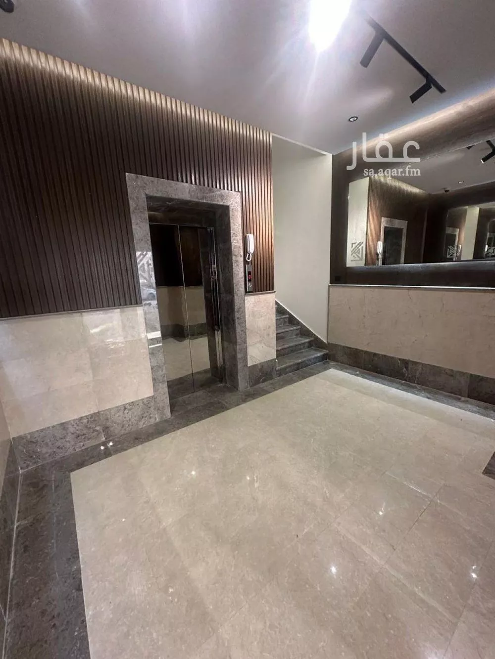 شقة 5 غرف في الروضة 4