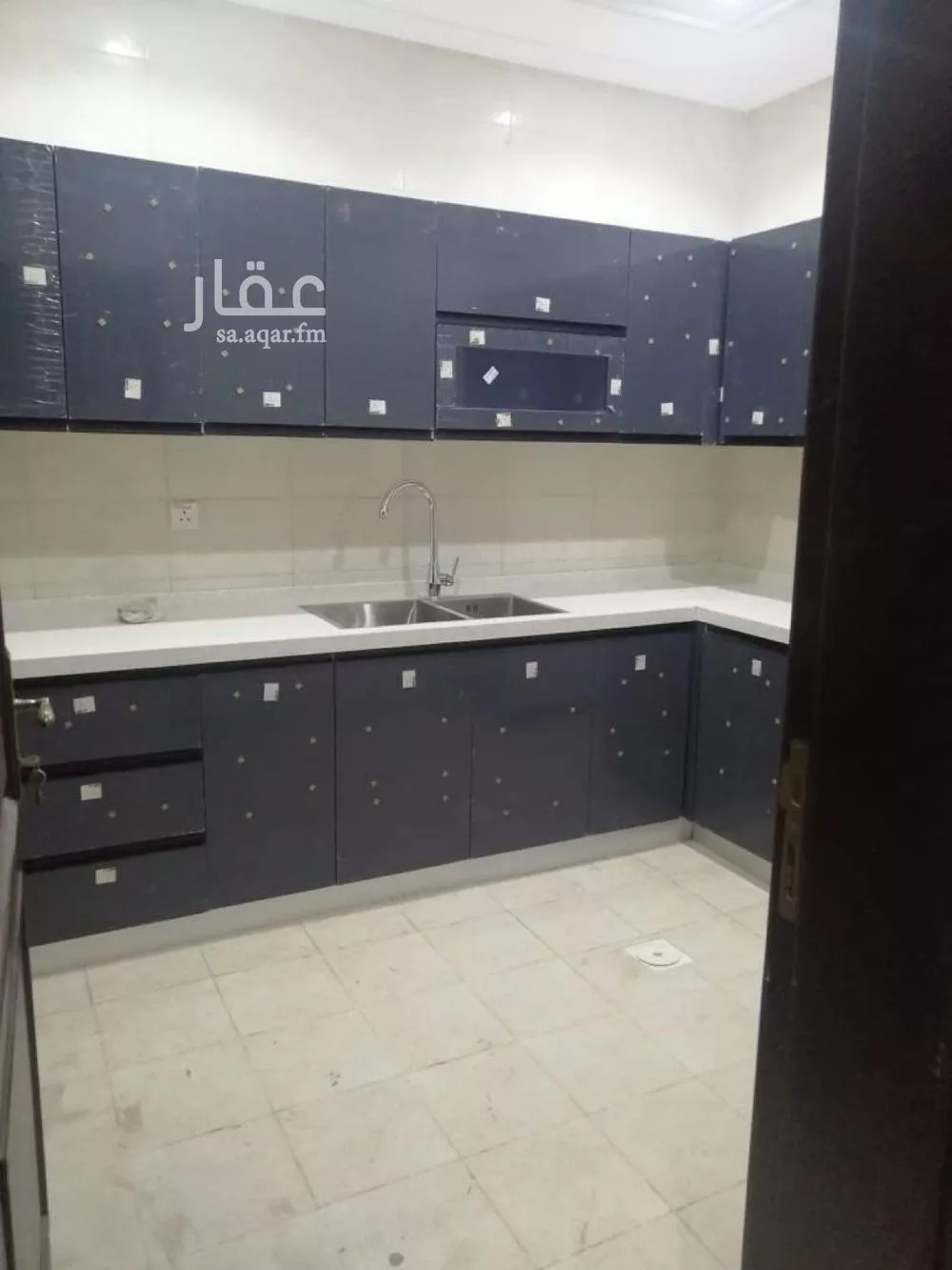 شقة 5 غرف في المنتزه 5