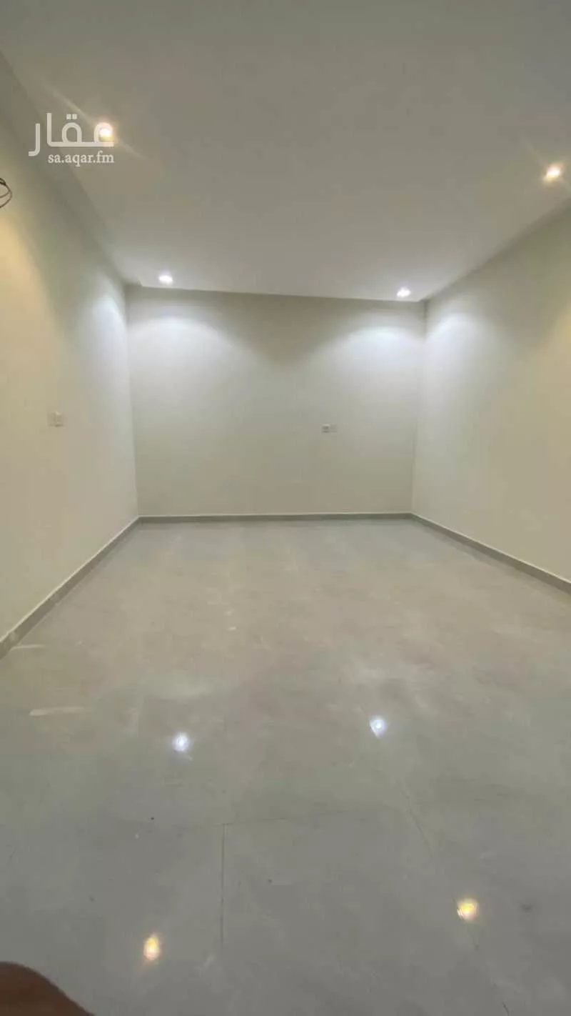 شقة 2 غرف في الرمال 3