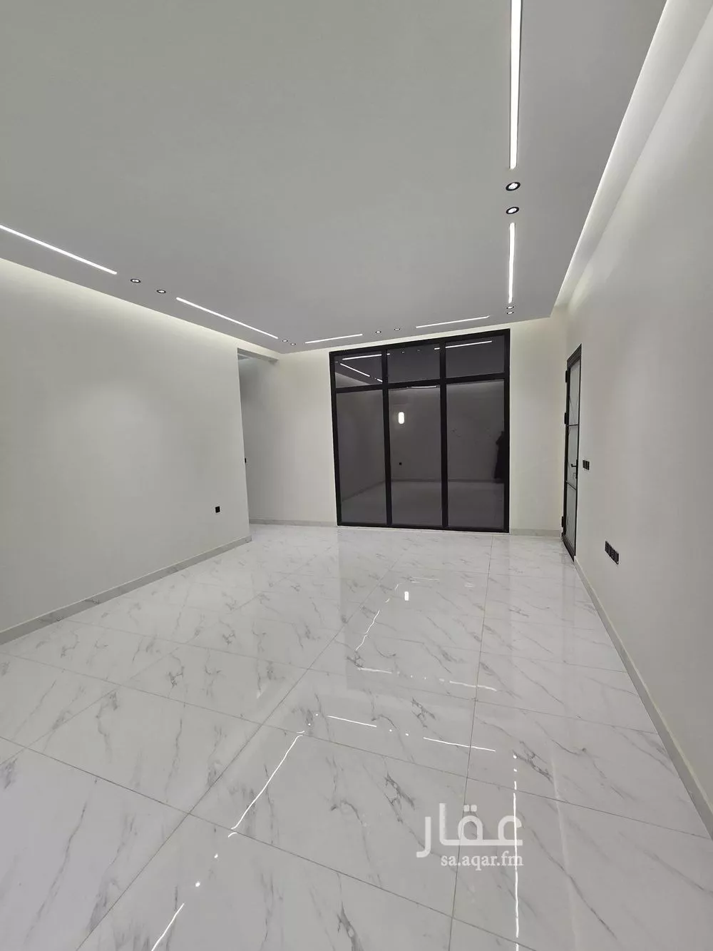 4 bedroom floor in Al Munsiyah 1