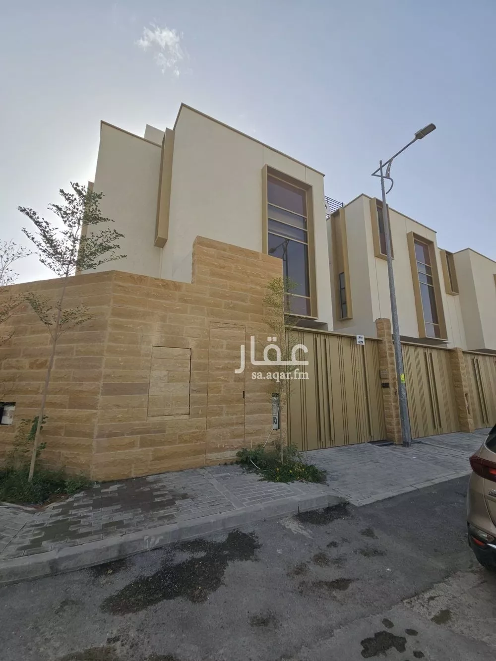 فيلا 5 غرف في النرجس 4