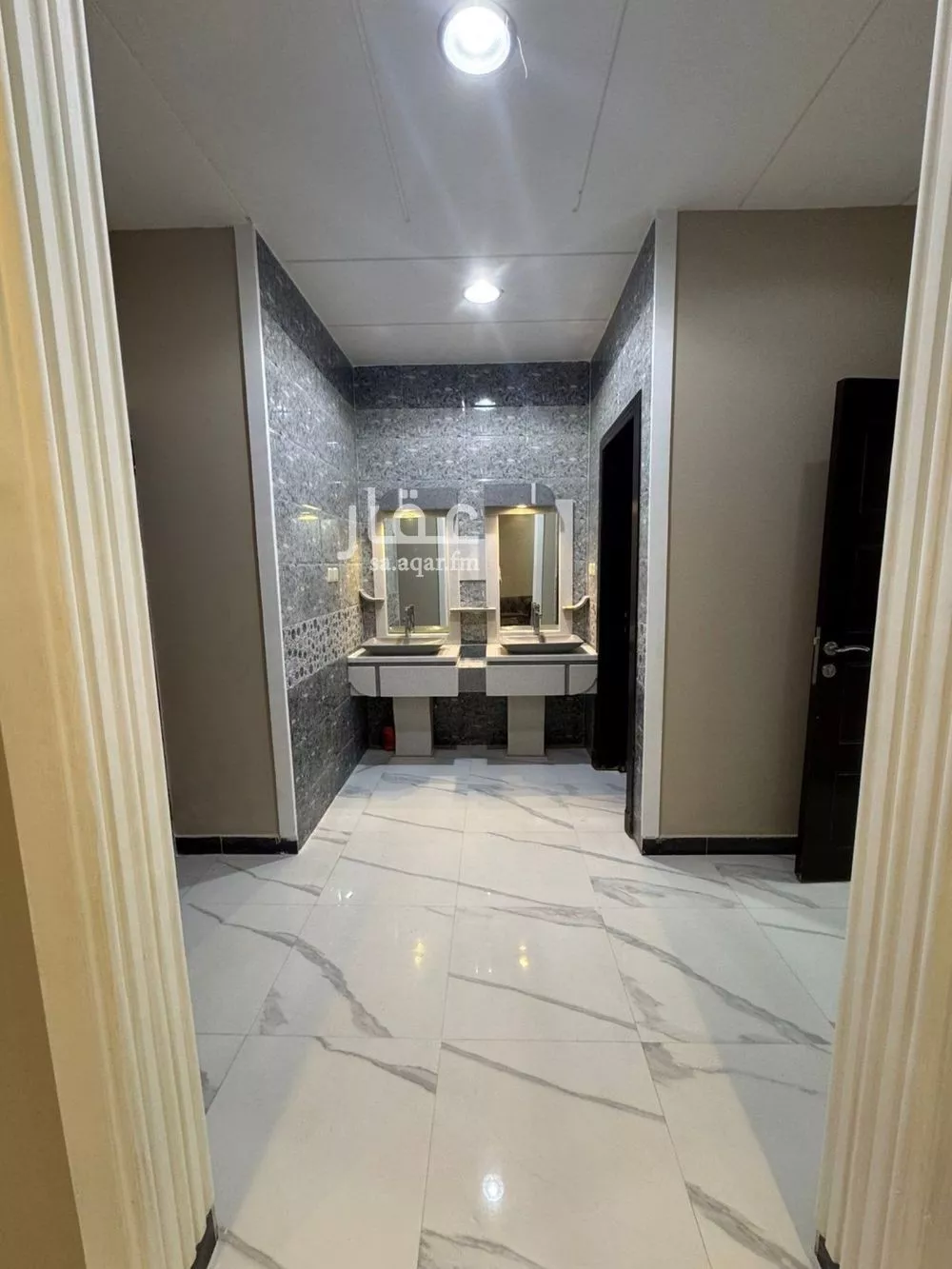 6 bedroom villa in Al Aridh, Riyadh 6