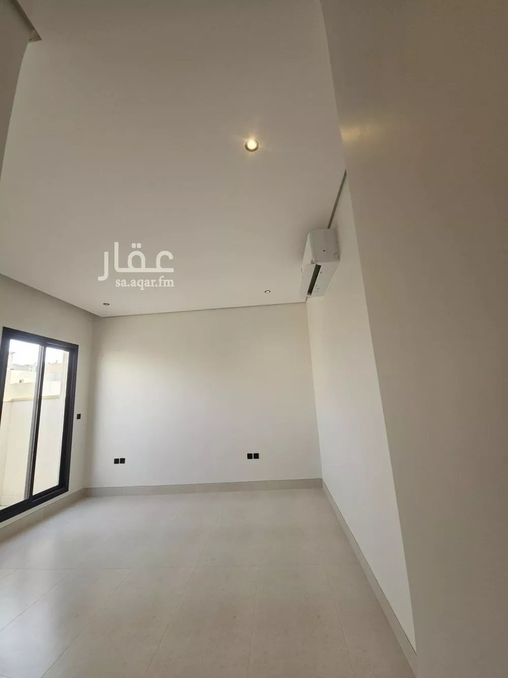 5 bedroom villa in Al Narjis 1