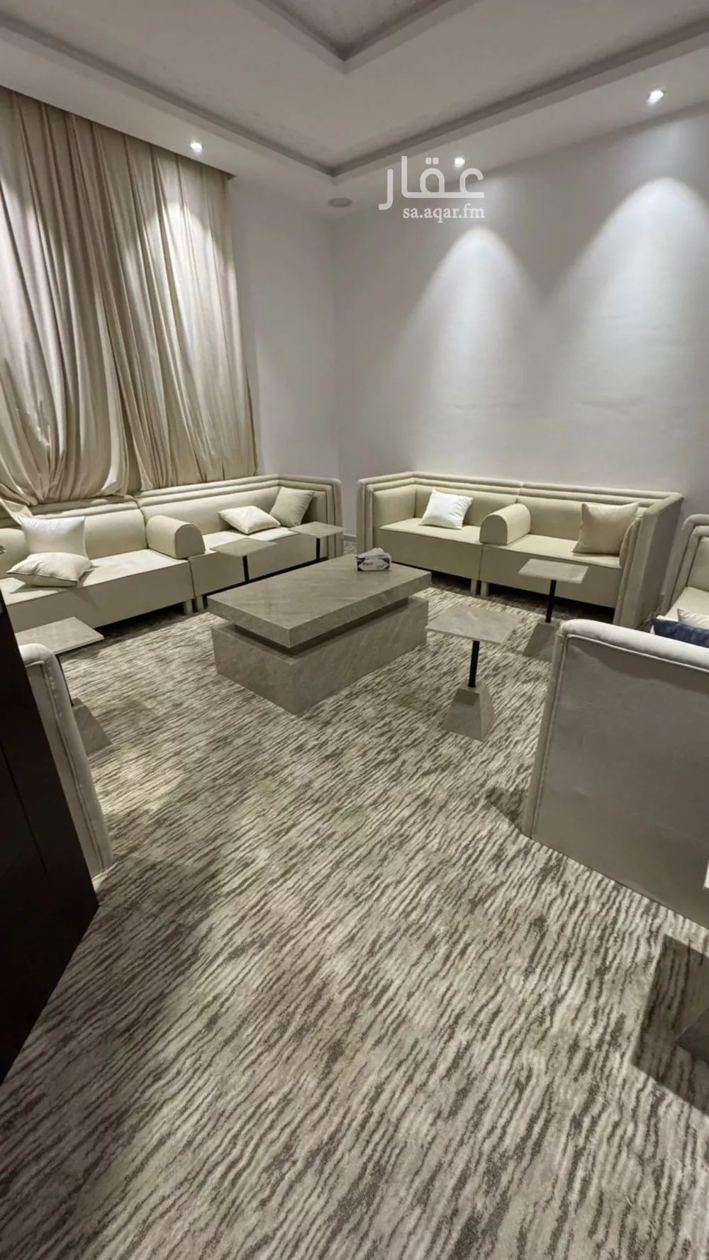 فيلا 8 غرف في طويق 2