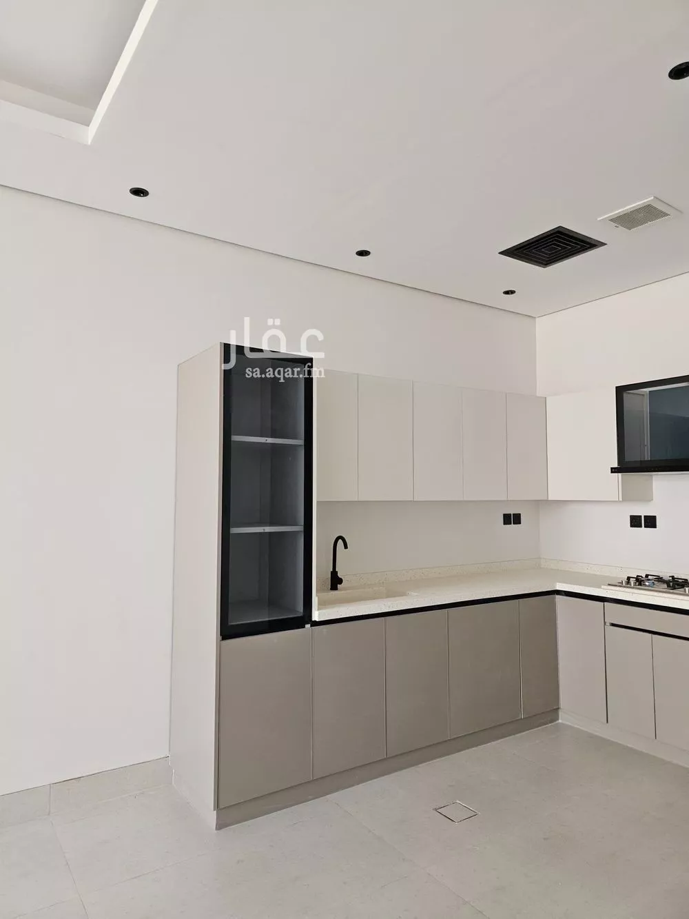 5 bedroom villa in Al Narjis 4