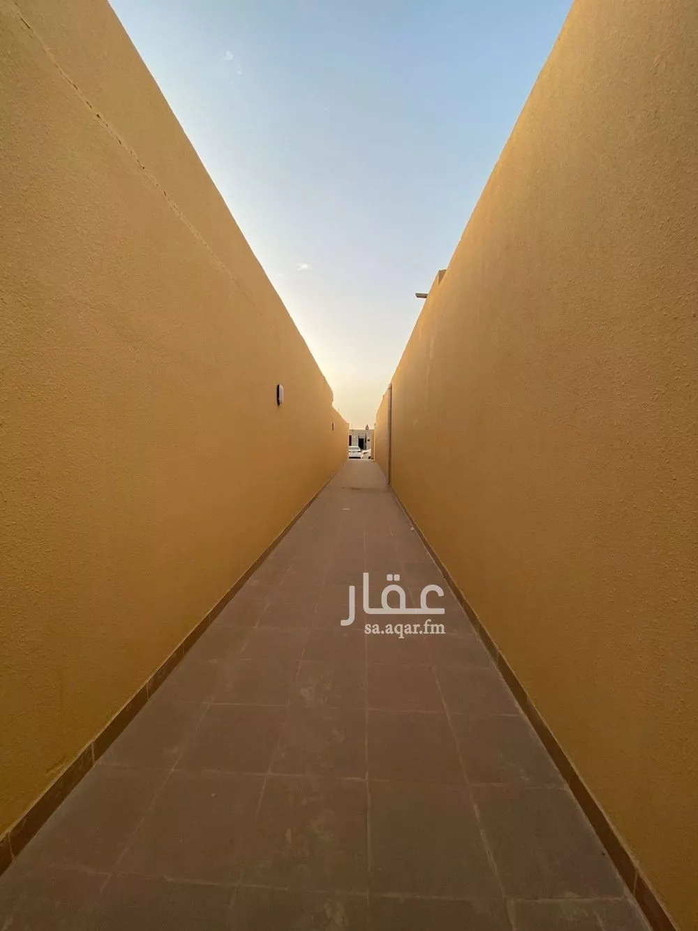 8500 sqm building in Al Rimal 1
