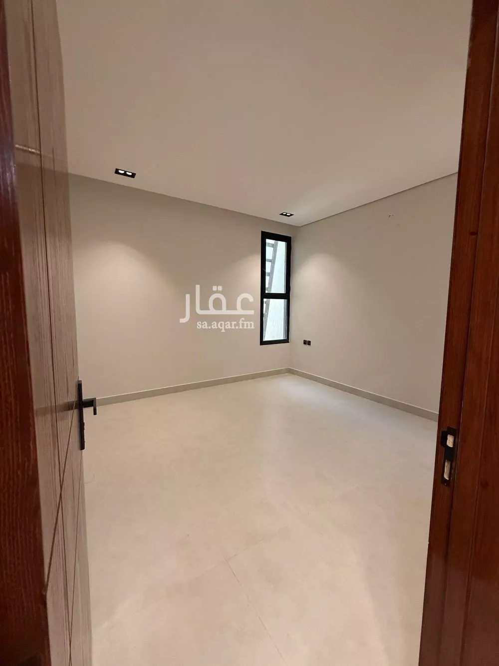 فيلا 7 غرف في الجنادرية 3