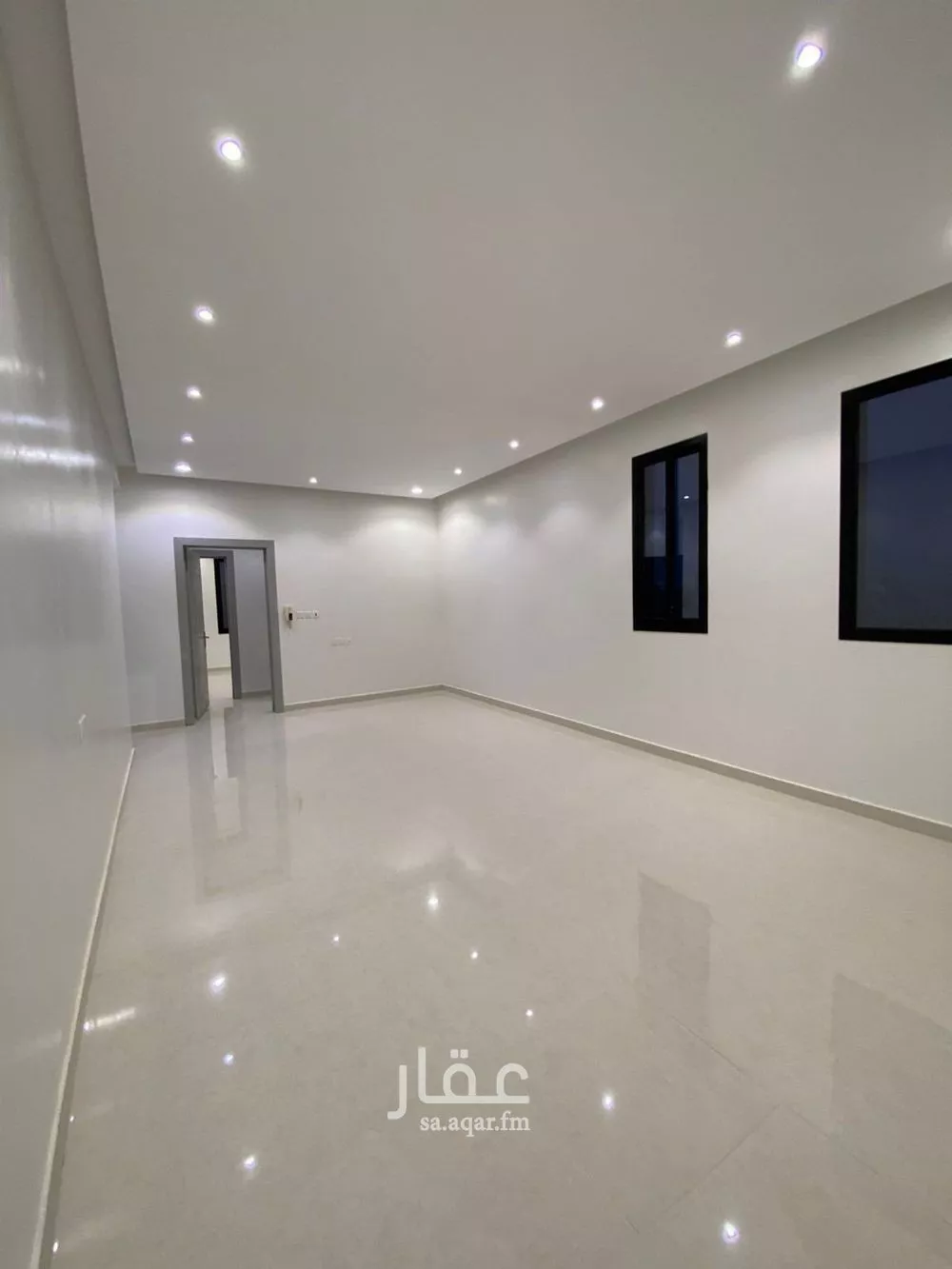 فيلا 8 غرف في الشرق 5